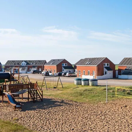 Apartment 6 Person In Romo-by Traum